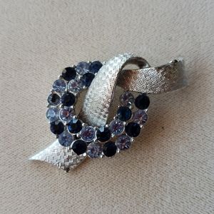 Brooch